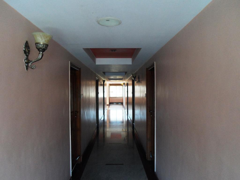 The Chakrie Residency Hotel Tirupati Eksteriør billede