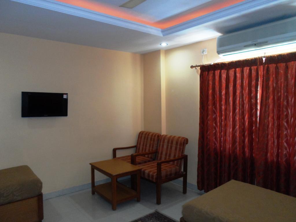The Chakrie Residency Hotel Tirupati Eksteriør billede