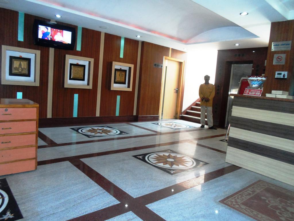 The Chakrie Residency Hotel Tirupati Eksteriør billede