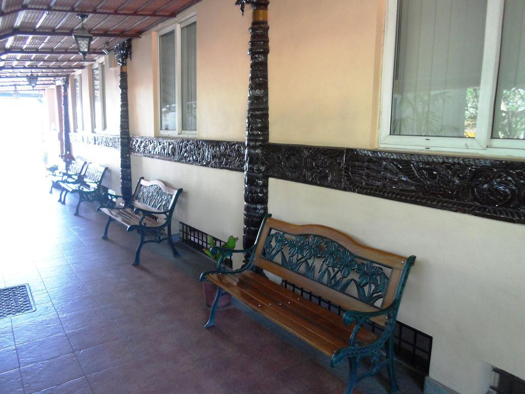 The Chakrie Residency Hotel Tirupati Eksteriør billede